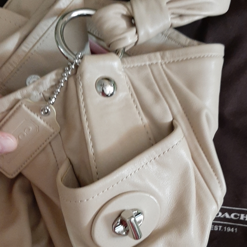 Gorgeous Coach Purse with silver accents - Picture 2 of 8